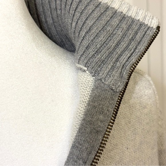 American Eagle Outfitters Gray Quarter-Zip Sweater Sz Medium - Picture 9 of 11